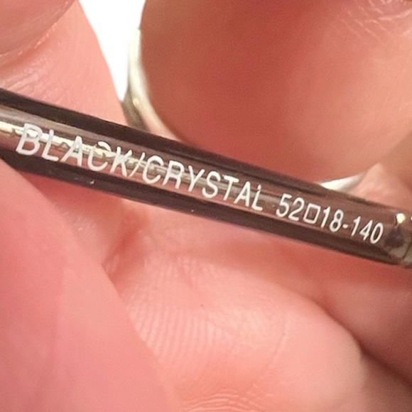 Limited Edition Park Ave Black Crystal Oval Eyeglasses 52-18-140 - Picture 2 of 6